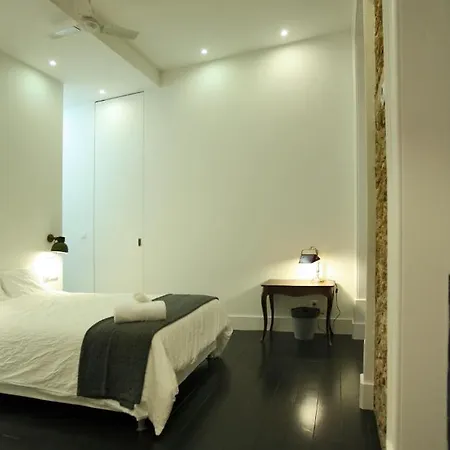 Travellers House -